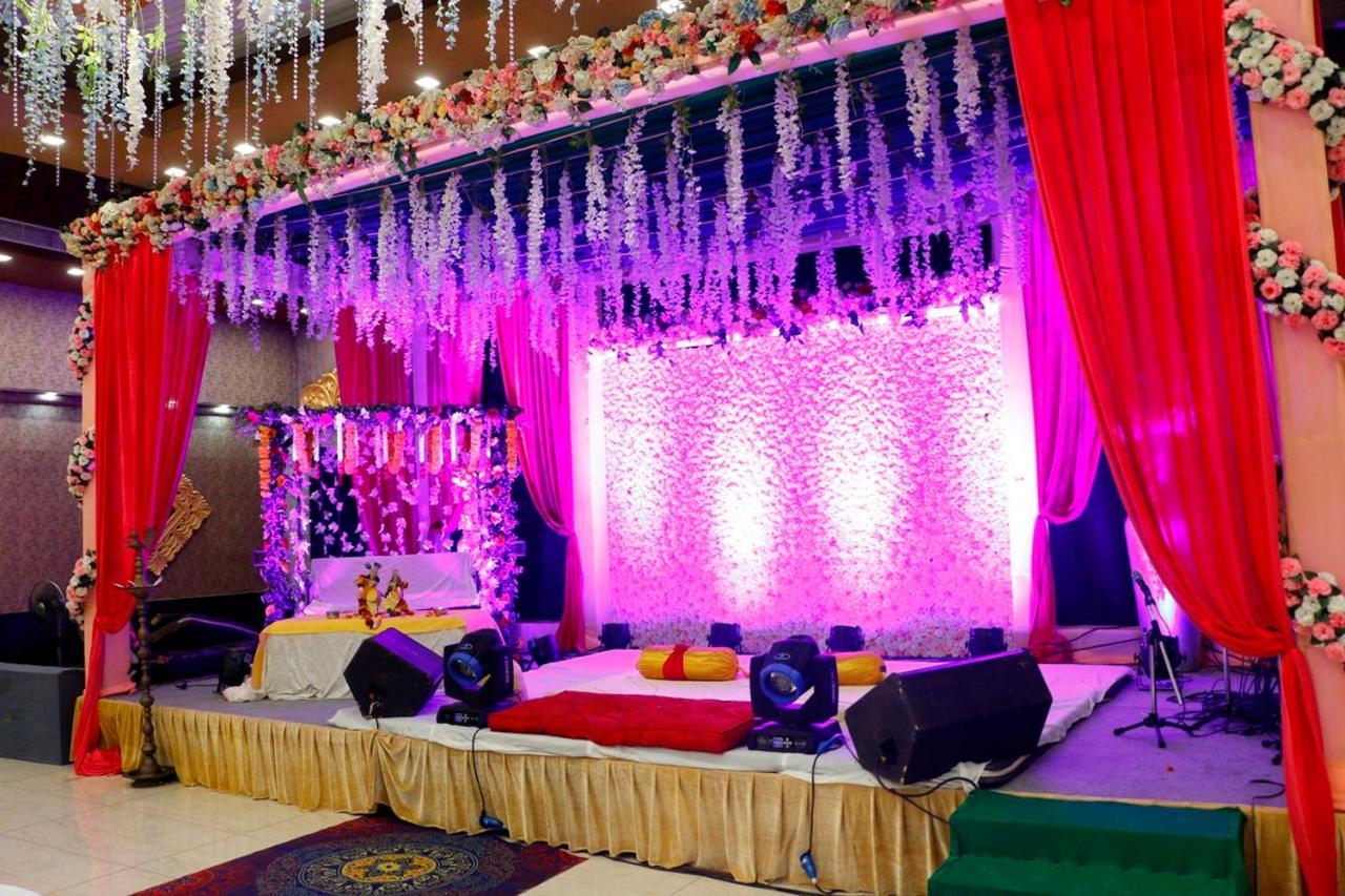 Resort Krishna Vaibhav Vrindāvan Extérieur photo