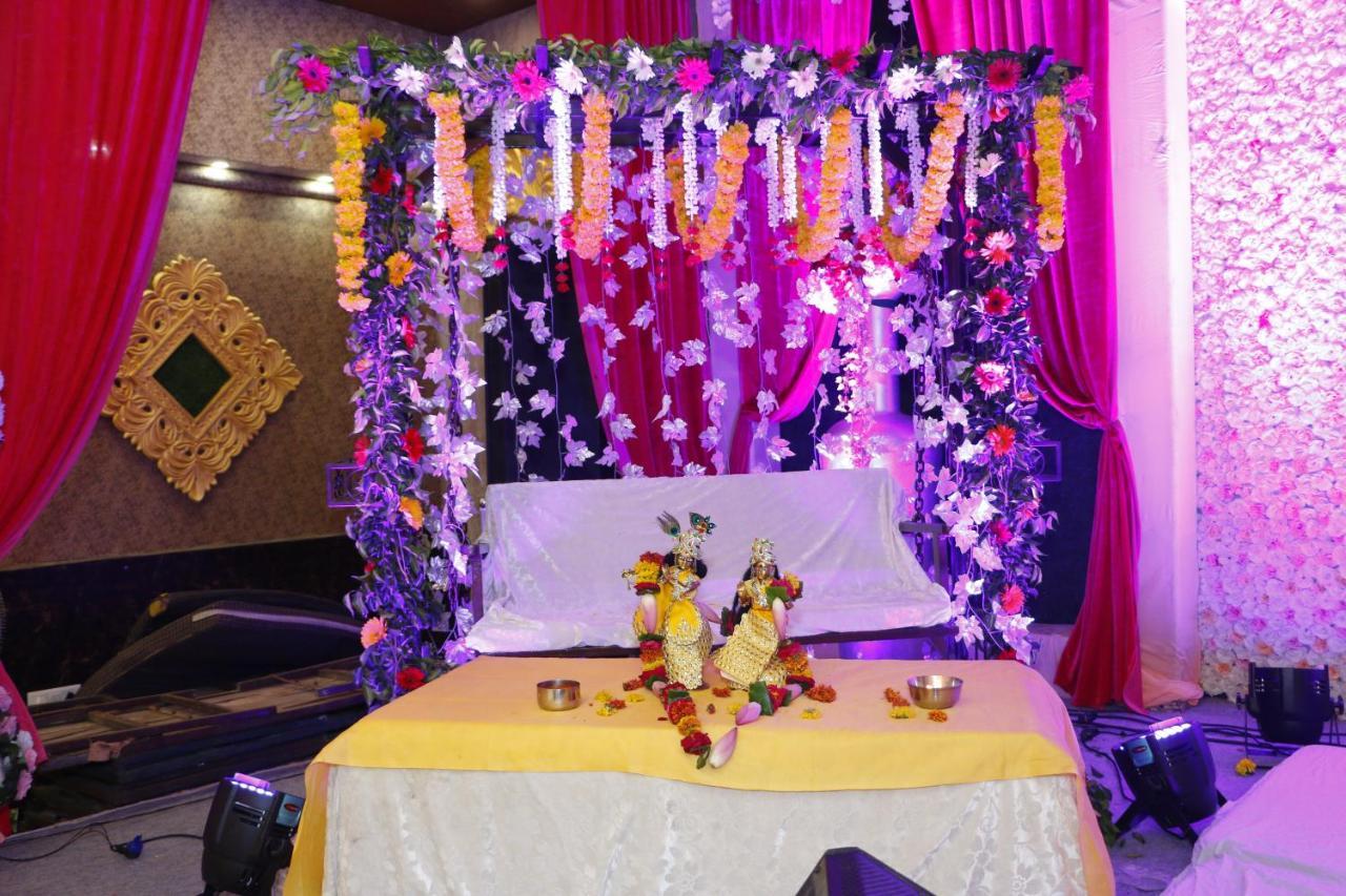 Resort Krishna Vaibhav Vrindāvan Extérieur photo